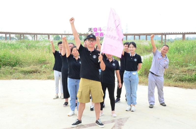 凝心聚力,共创辉煌 | 2021百汇园集团户外拓展训练,圆满结束!