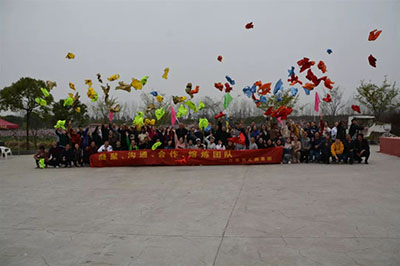 凝聚,沟通,合作,熔炼团队