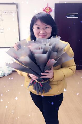 何为春色,花枝、粉黛、与你——百汇园三八女神节