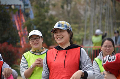 凝聚,沟通,合作,熔炼团队