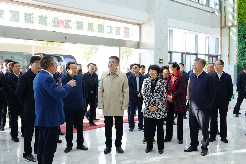 1678845985478583.jpg 1678845985478583.jpg