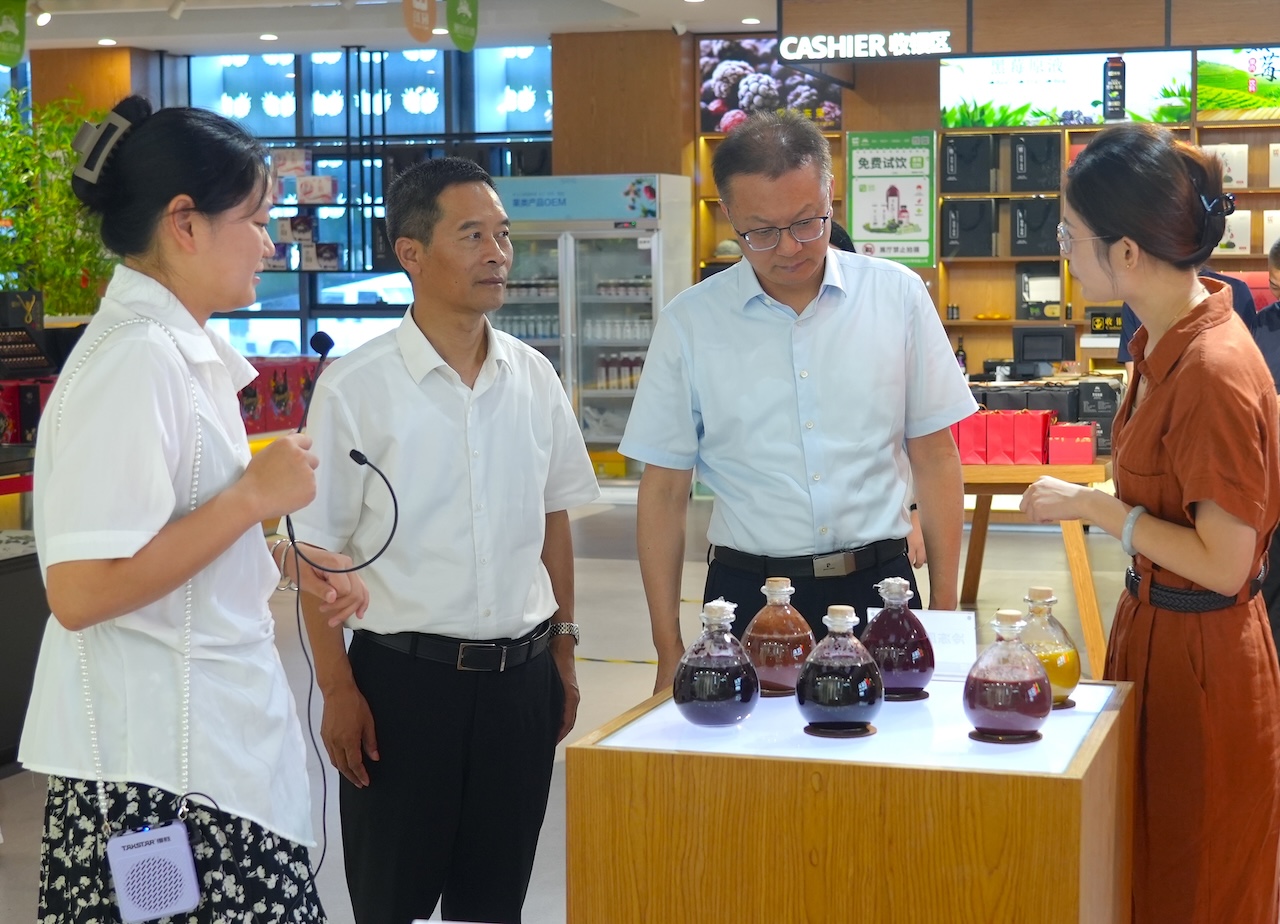 1755932376689738.jpg DSC06135.JPG